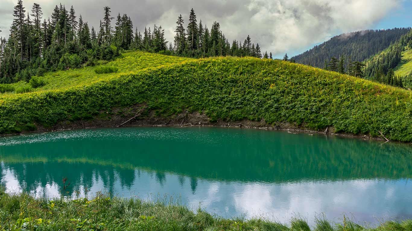 Spoon Lake, Mount Cheam, Chilliwack, B.C., Canada