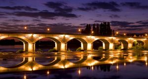 Bridge over the Loire River, to Amboise, France (© ESCUDERO Patrick/Hemis/Corbis) &copy; (Bing Australia)