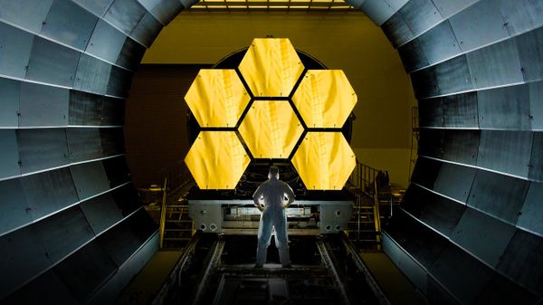 Testing mirror segments for the James Webb Space Telescope