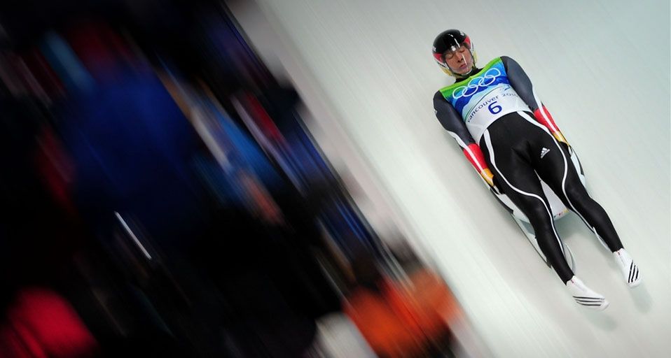 David Möller, Deutschland, beim Herreneinzel der Rennrodler bei den Winterspielen 2010.