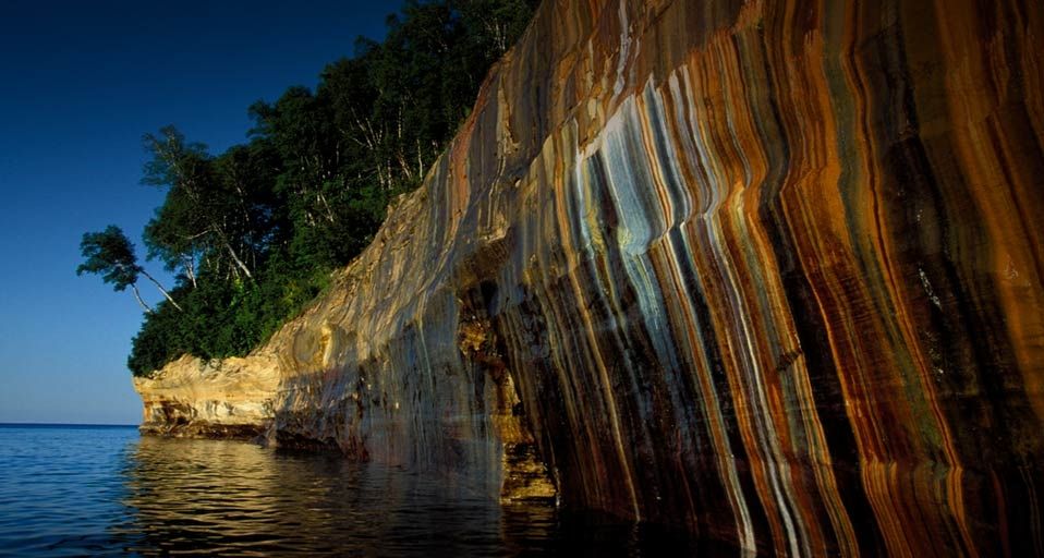 Stained rocks and trees, Pictured Rocks National Lakeshore, Munising, Michigan