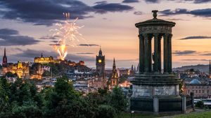 Fireworks over Edinburgh seen from Calton Hill, Scotland (© georgeclerk/E+/Getty Images)(Bing United Kingdom)