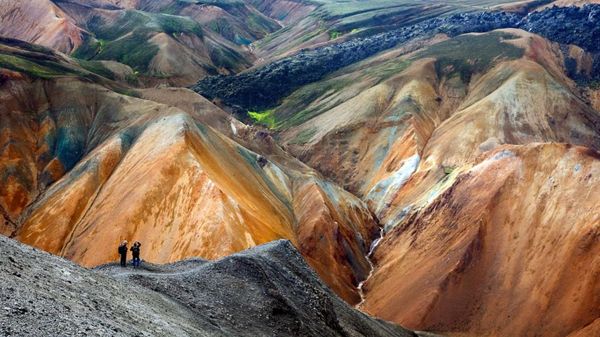 Montagnes de rhyolite dans la region du Landmannalaugar, Islande