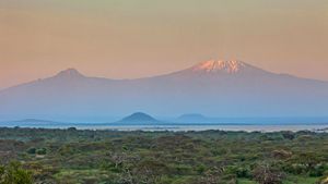 Mount Kilimanjaro seen from Chyulu Hills National Park in Kenya (© Lucas Vallecillos/Alamy Stock Photo)(Bing New Zealand)