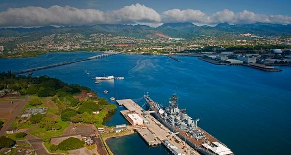 USS Arizona Memorial, Pearl Harbor, Honolulu, Oahu, Hawaii