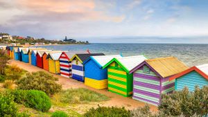 Brighton Bathing Boxes at Brighton Beach, Melbourne, Australia (© Adobe Stock)(Bing Australia)