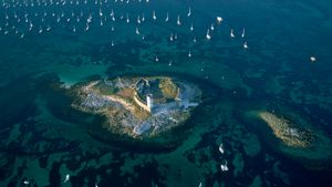 Fort Cigogne, archipel des Glénans, Bretagne (© Gerard SIOEN/Getty Images)(Bing France)