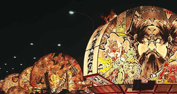 ｢弘前ねぷた祭り｣青森, 弘前