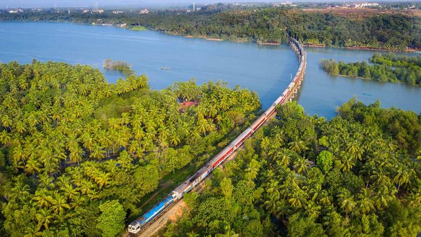 A train crossing the Sharavati Bridge in Karnataka, India