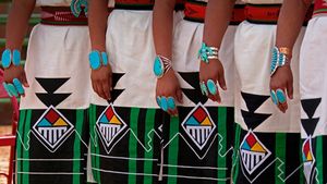 Zuni Olla Maidens at the annual Inter-Tribal Ceremonial in Gallup, New Mexico (© Julien McRoberts/Danita Delimont)(Bing United States)