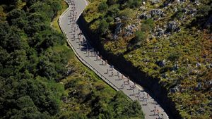 66.ª Vuelta a España 2011, Etapa 19, Noja - Bilbao, España (© Tim de Waele/Getty Images)(Bing España)