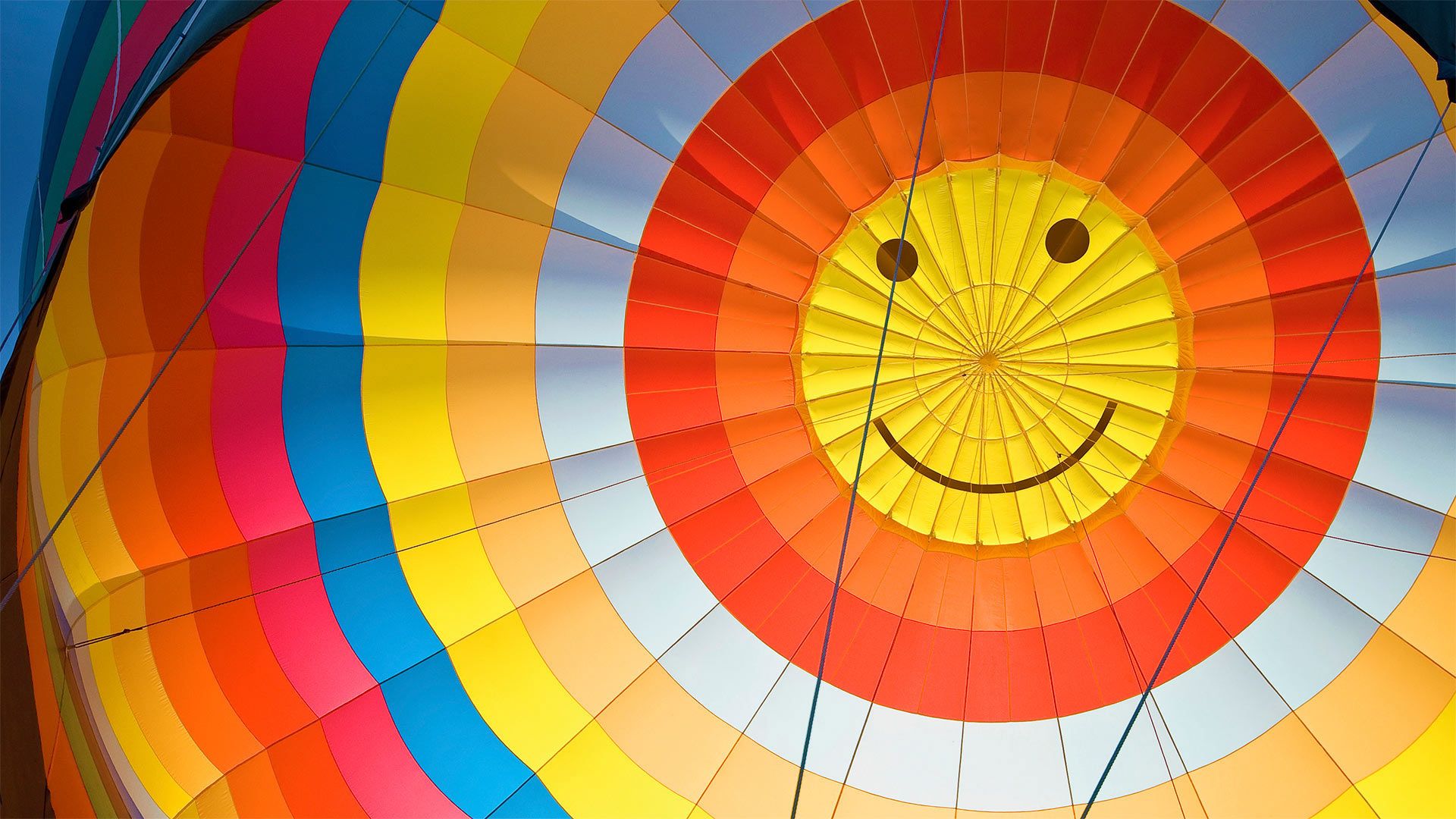 Hot air balloon with a smile