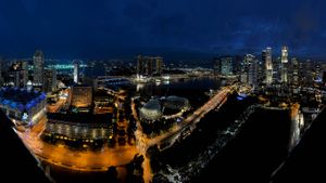 ｢マリーナ・ベイの夜景｣シンガポール (© Andy Lerner/Tandem Stills+Motion)(Bing Japan)