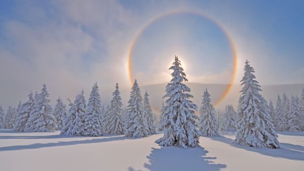 Halo around the Sun, Ore Mountains, Saxony, Germany