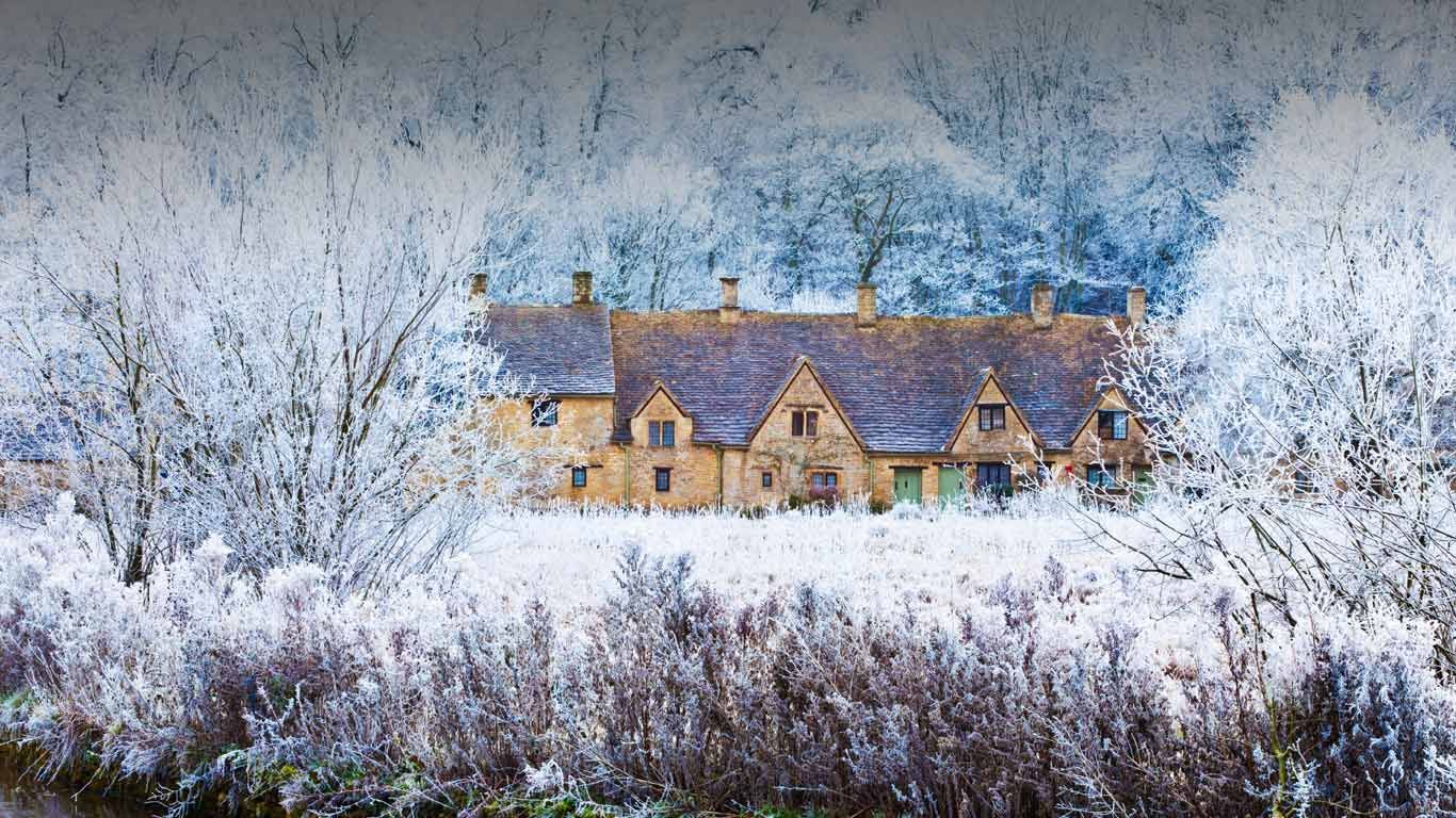 Houses beside the River Coln in Bibury, Gloucestershire