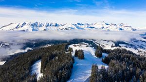 Station de ski de Megeve (Megève) en Haute-Savoie dans les Alpes françaises (© Samuel Borges Photography/Shutterstock)(Bing France)