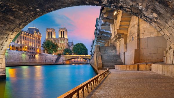 Notre-Dame de Paris et les quais de Seine, Paris