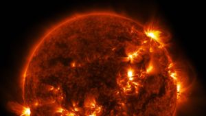 太阳耀斑 (© NASA)(Bing China)