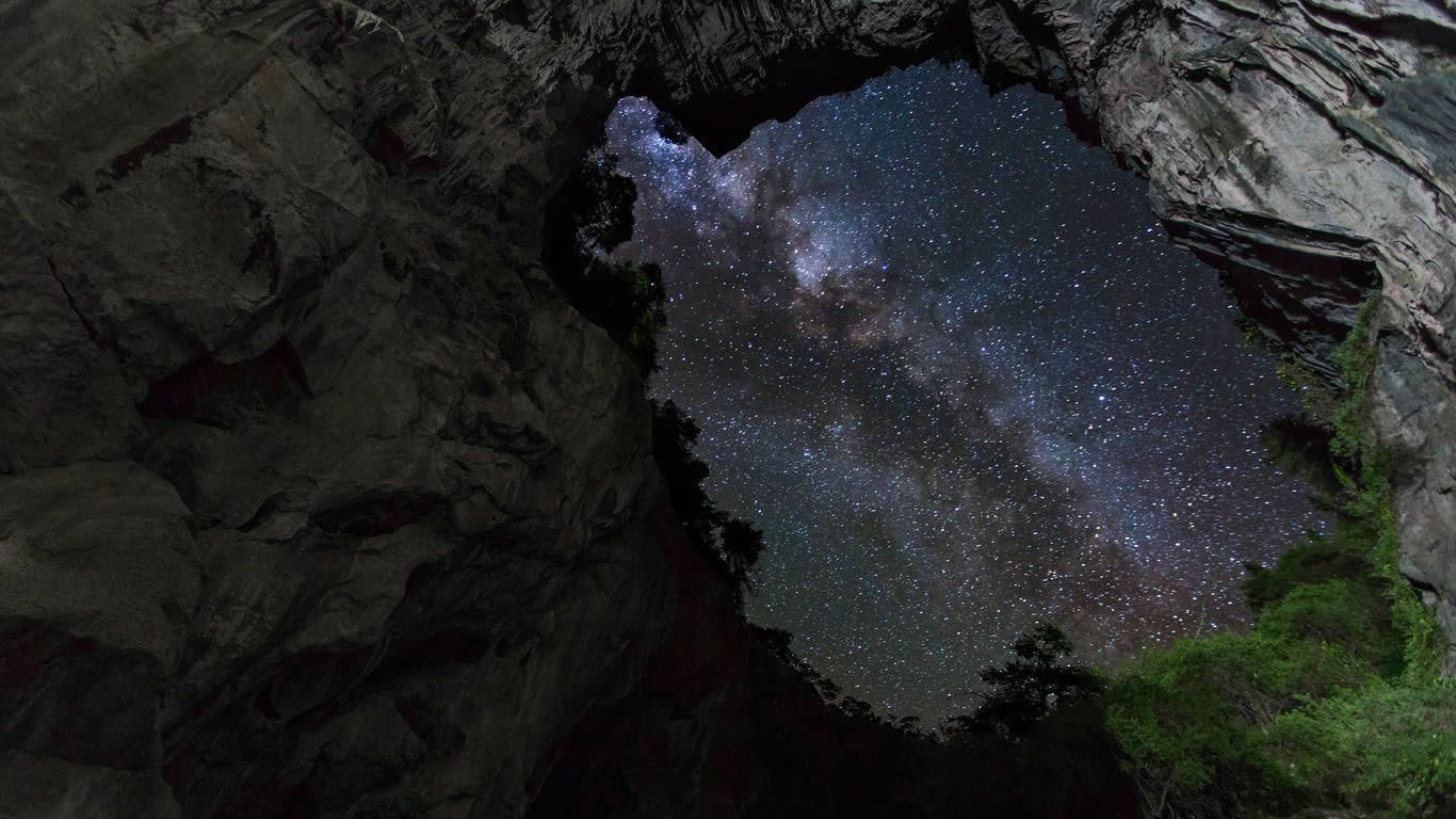 View of stars from Jenolan Caves, New South Wales, Australia