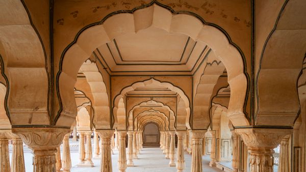 Sattais Katcheri Hall in Amber Fort near Jaipur, Rajasthan, India