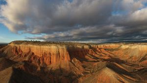 Cañón Rojo de Teruel, Aragón (© hdibanez/Getty Images)(Bing España)