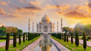 タージ・マハル, インド (© Tanarch/Getty Images)(Bing Japan)