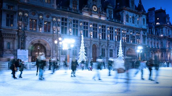 Patinoire devant l’hôtel de ville de Paris, Île-de-France