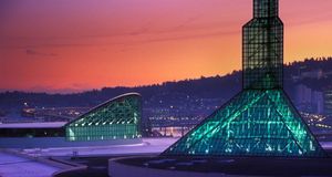L’Oregon Convention Center à Portland, Oregon, États-Unis (© Janis Miglavs/Danita Delimont) &copy; (Bing France)