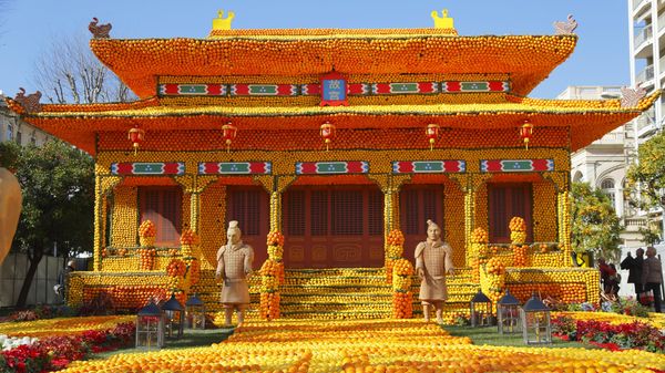 Temple chinois Fête du Citron de 2015, Menton, Cote d'Azur, France
