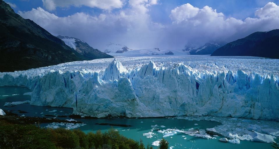 Perito Moreno Glacier, Los Glaciares National Park, Patagonia, Argentina
