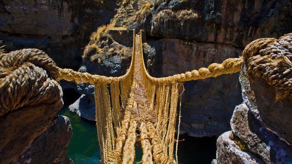 Q’iswa Chaka rope bridge over the Apurimac River, Peru