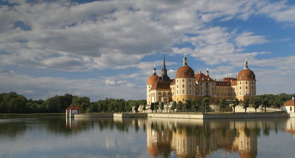 Das Barockschloss Moritzburg bei Radebeul in Sachsen, Deutschland