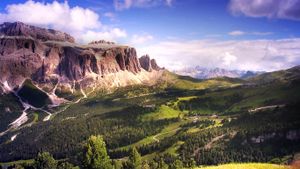 Gardena Pass and the Sella Group in the Dolomites, Italy (© Shutterstock)(Bing United States)
