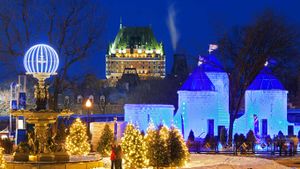 Quebec Winter Carnival, Ice Palace of Bonhomme Carnaval, Quebec City (© RENAULT Philippe/hemis/age fotostock)(Bing Canada)
